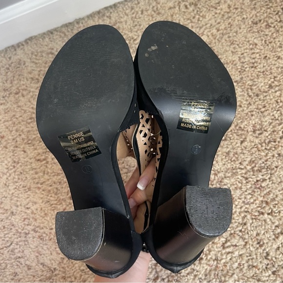 Charles Albert Black Heels - Picture 3 of 4